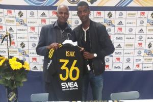 伊萨克5岁进入AIK索尔纳青训,17岁离队闯荡,25岁成为亿元先生✨